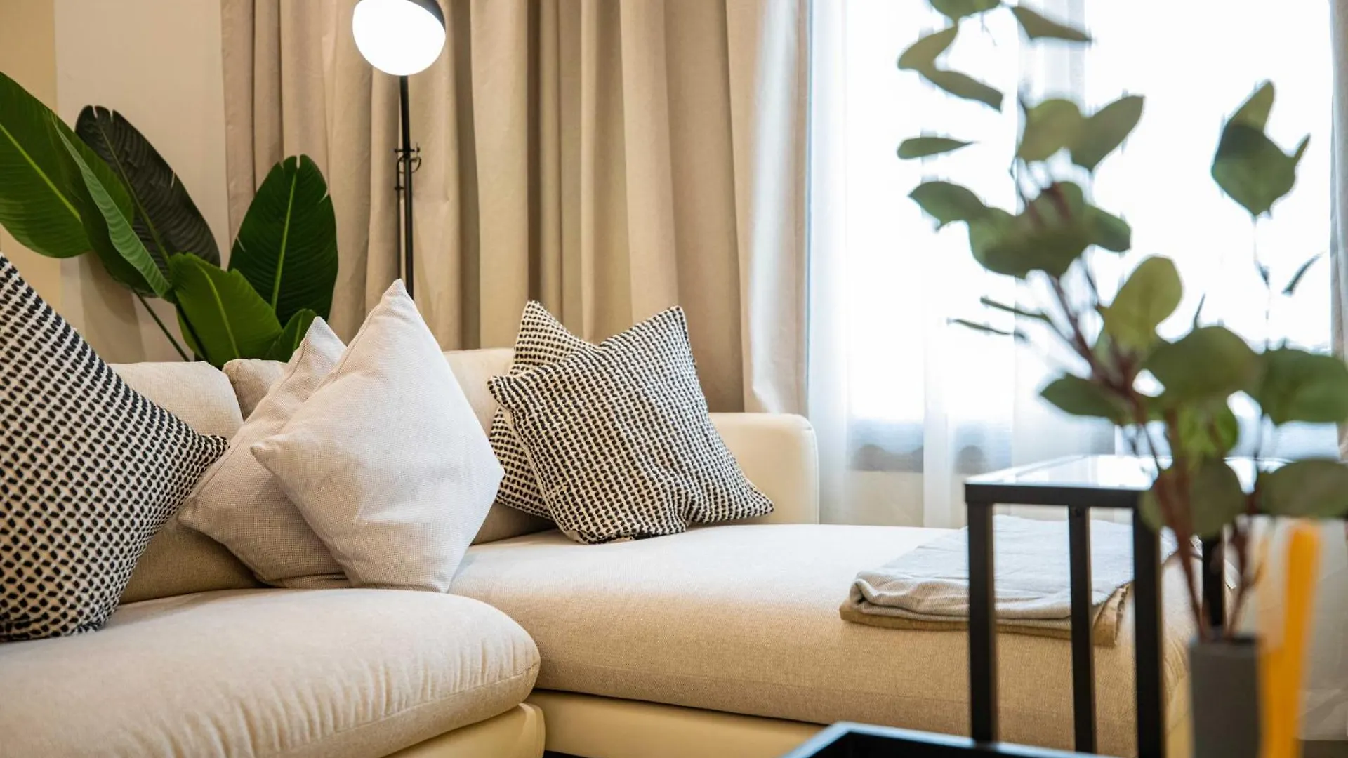 Amber Hospitality Qurdubah Apartment Riyadh